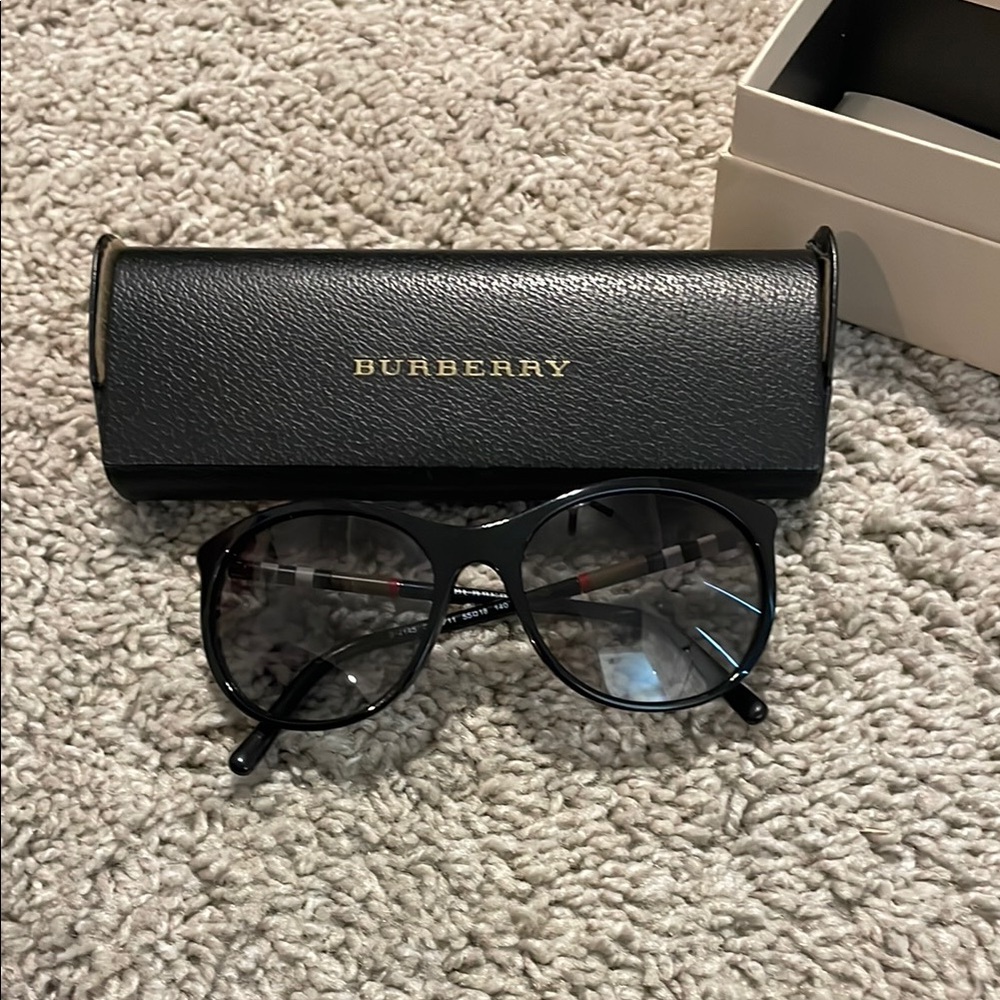 Burberry Black Sunglasses